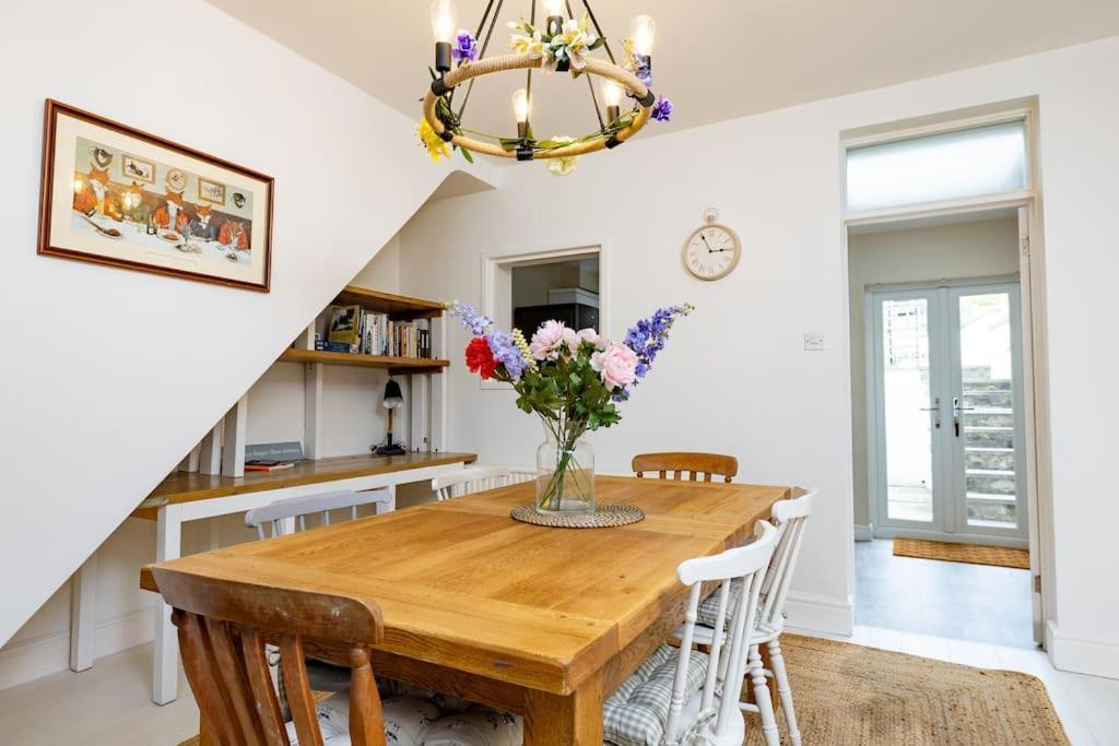 Pure B - Welcoming Bath City 3 Bed House Free Parking & Wifi Екстериор снимка