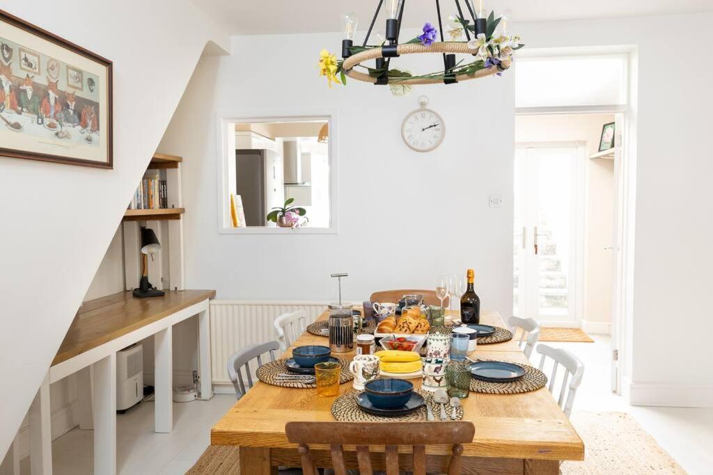 Pure B - Welcoming Bath City 3 Bed House Free Parking & Wifi Екстериор снимка